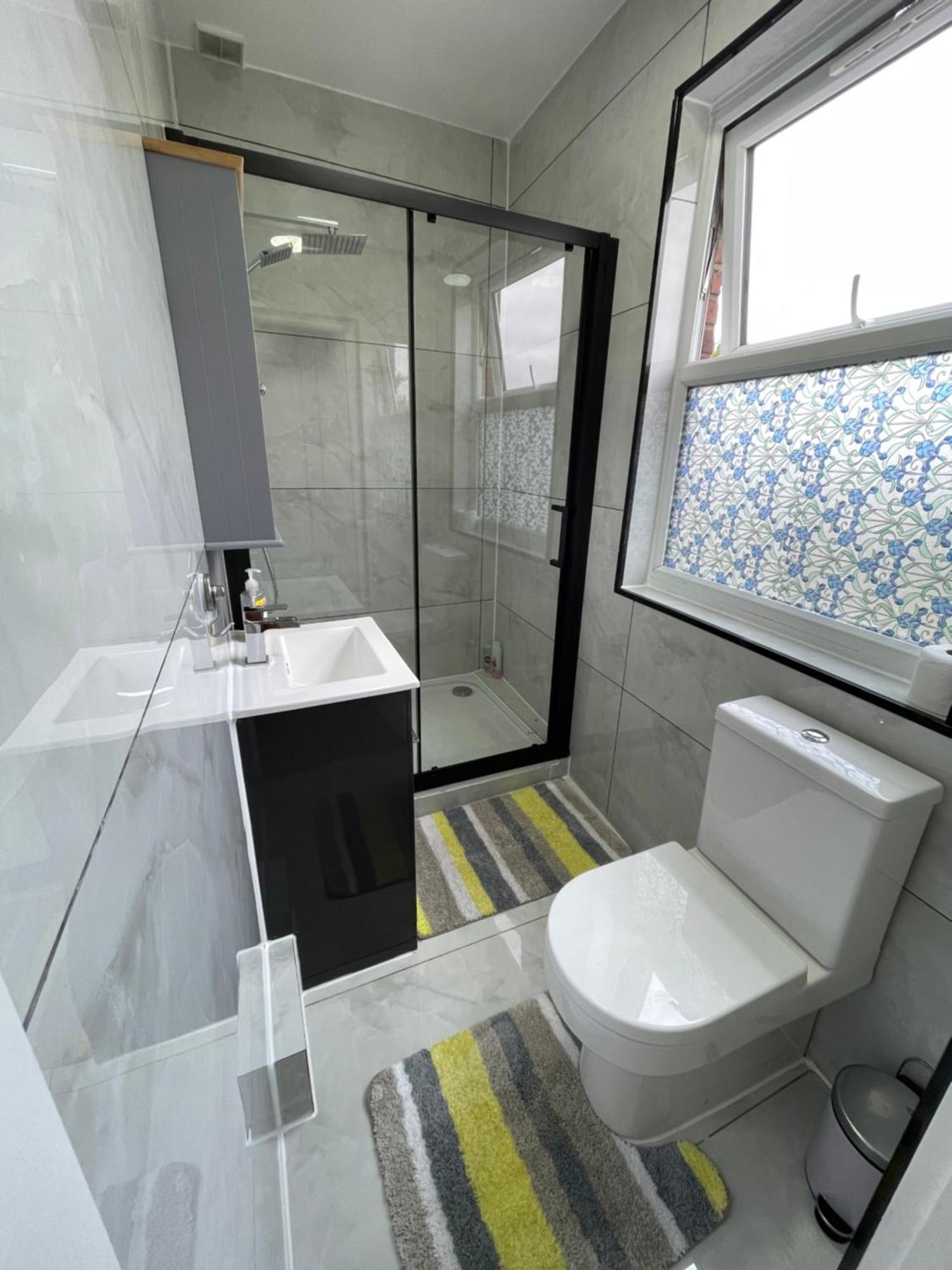 Seven Sisters Hideaway Apartment Лондон Екстериор снимка